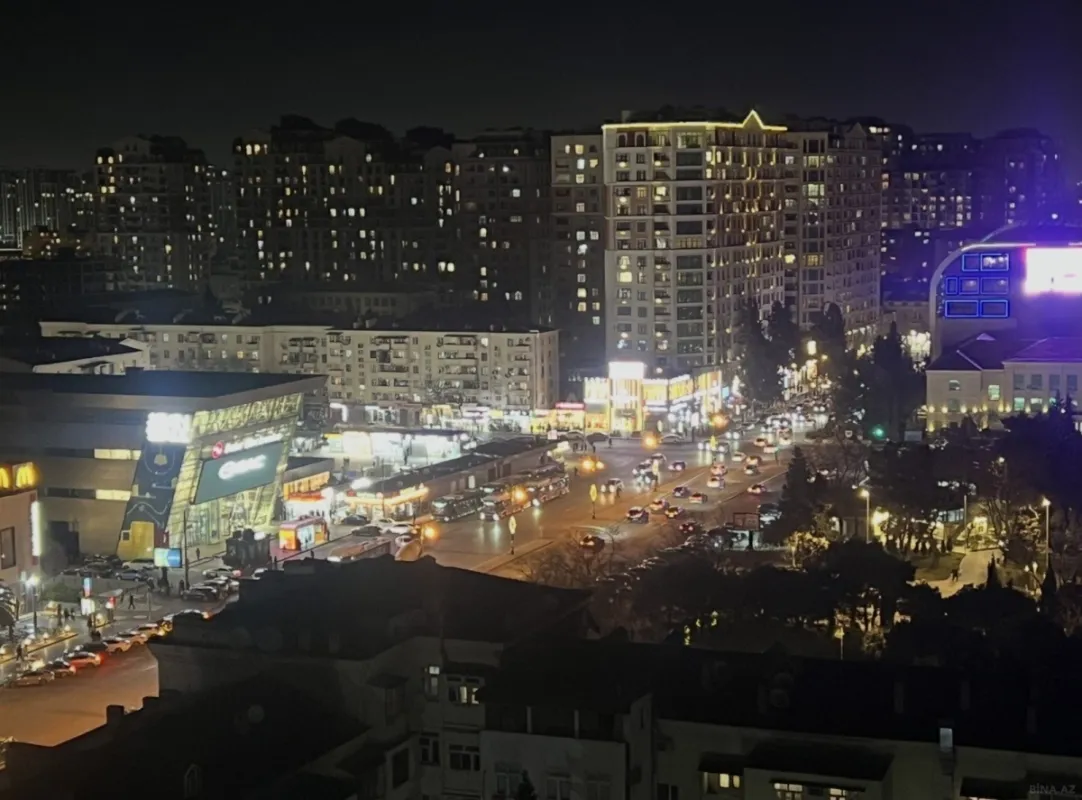 Satılır 3 otaqlı mənzil 127 m²