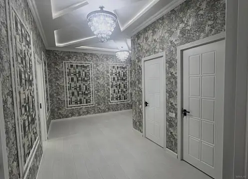 Satılır 3 otaqlı mənzil 127 m²