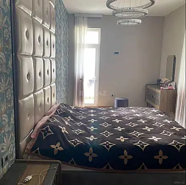 Kirayə verilir 2 otaqlı mənzil 100 m²
