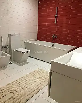 Satılır 6 otaqlı mənzil 433 m²
