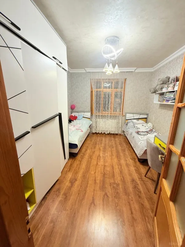 Satılır 3 otaqlı mənzil 90 m²