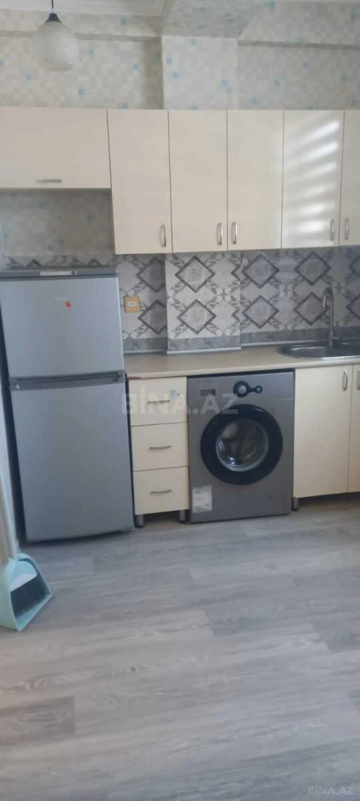 Kirayə verilir 2 otaqlı mənzil 70 m²