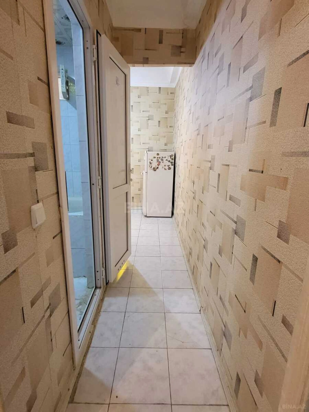 Satılır 1 otaqlı mənzil 40 m²