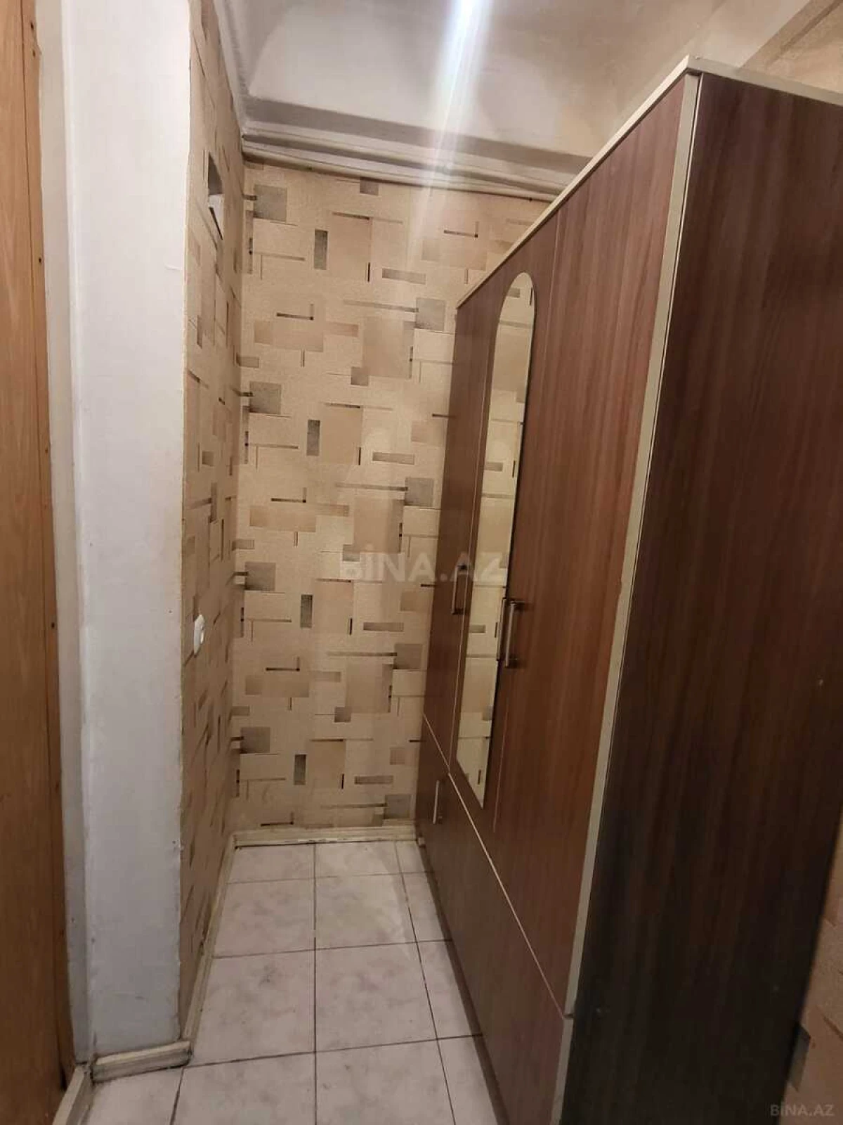 Satılır 1 otaqlı mənzil 40 m²