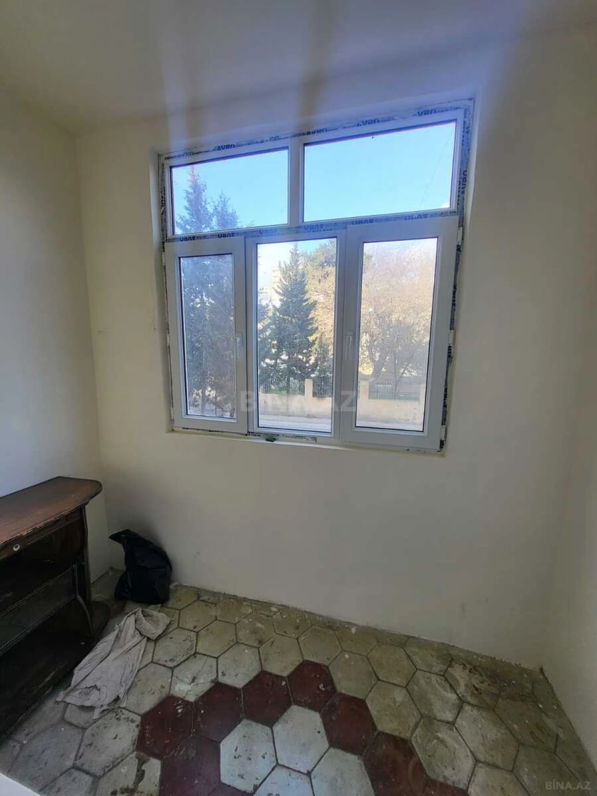 Satılır 1 otaqlı mənzil 40 m²