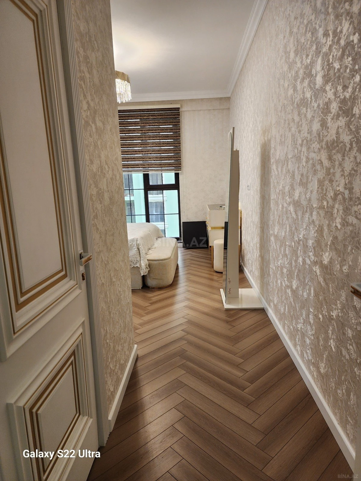 Satılır 3 otaqlı mənzil 120 m²