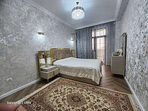 Satılır 3 otaqlı mənzil 120 m²