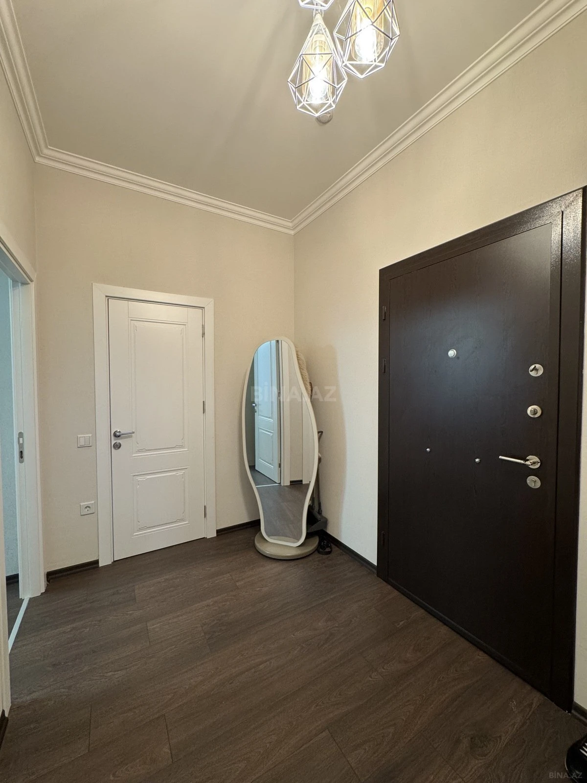 Satılır 3 otaqlı mənzil 75 m²