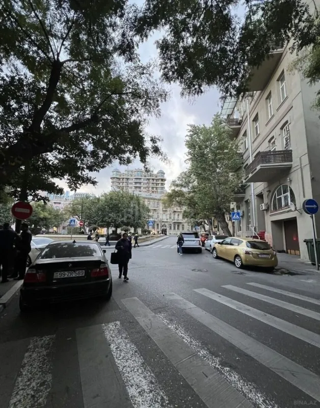 Kirayə verilir obyekt 100 m²