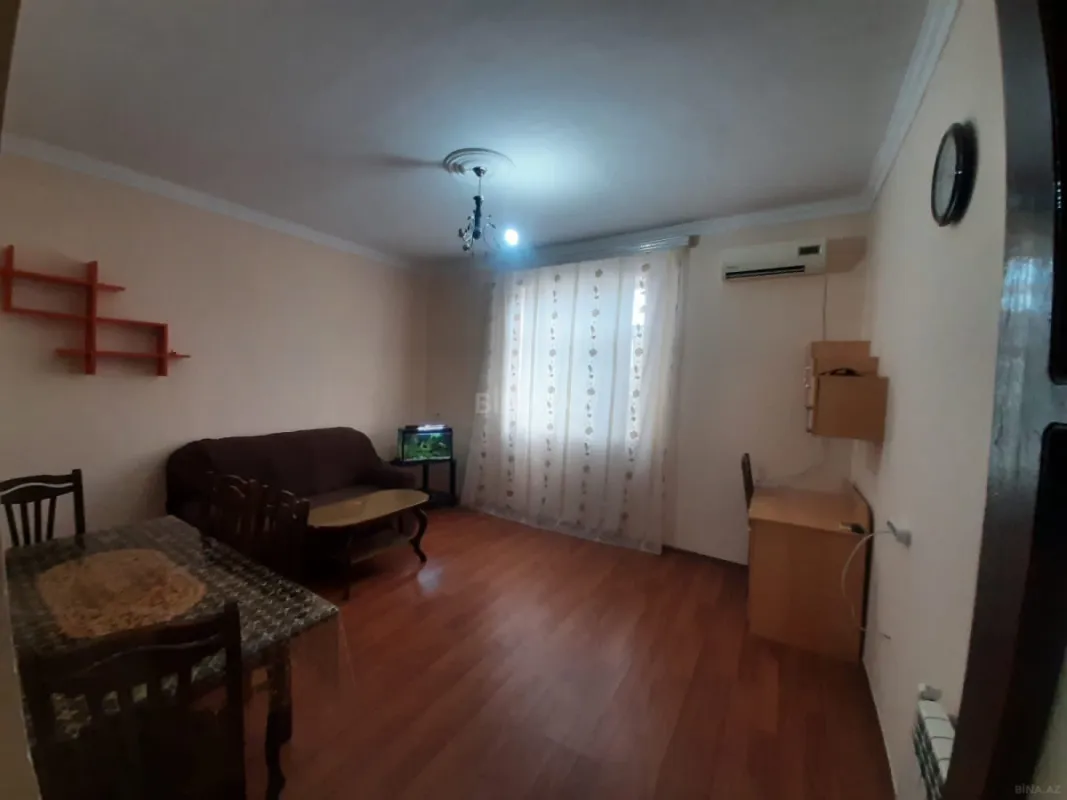 Kirayə verilir 2 otaqlı mənzil 52 m²