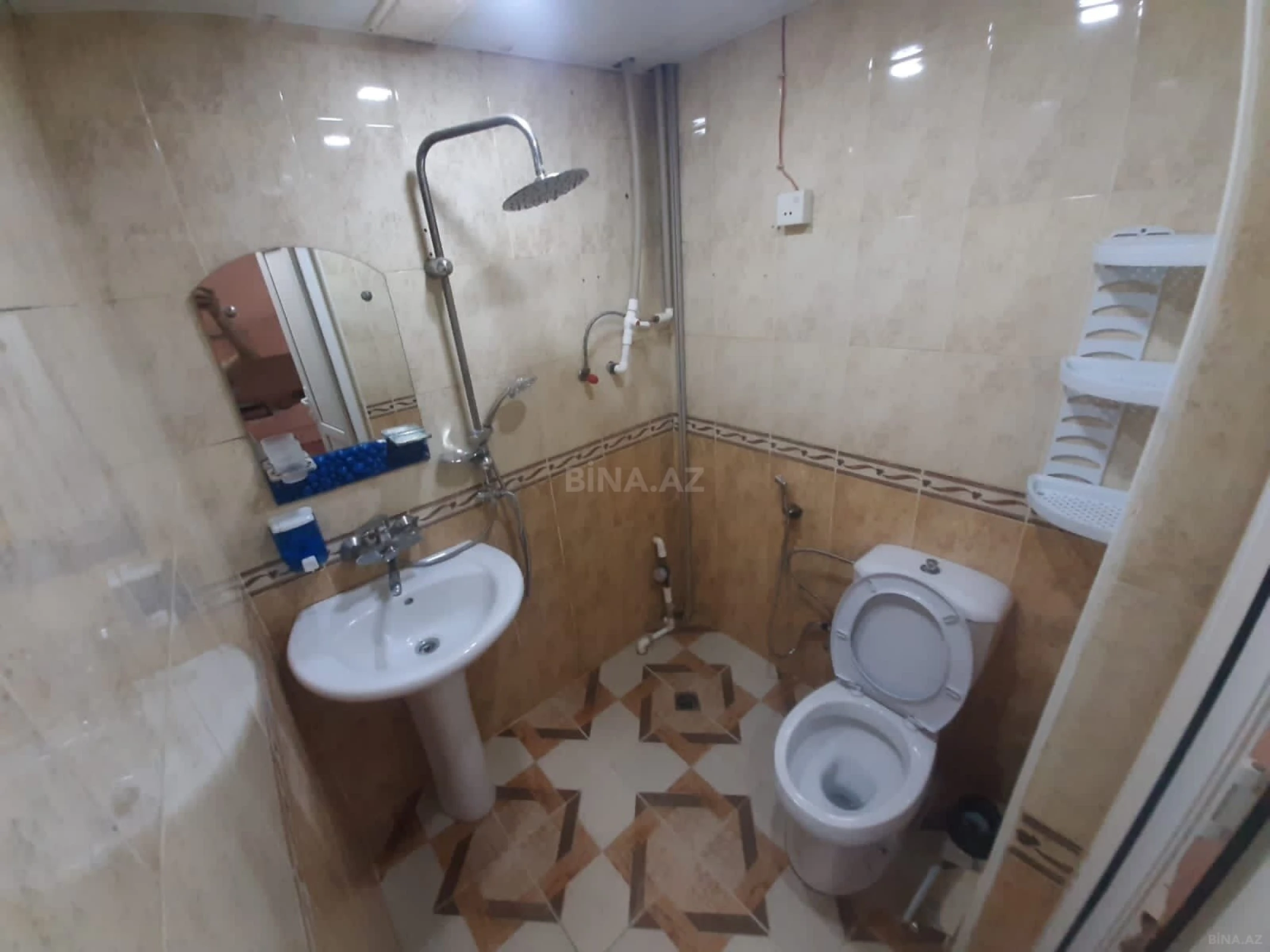 Kirayə verilir 2 otaqlı mənzil 52 m²