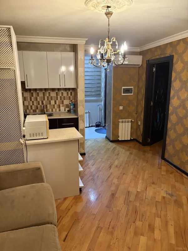 Satılır 2 otaqlı mənzil 37 m²