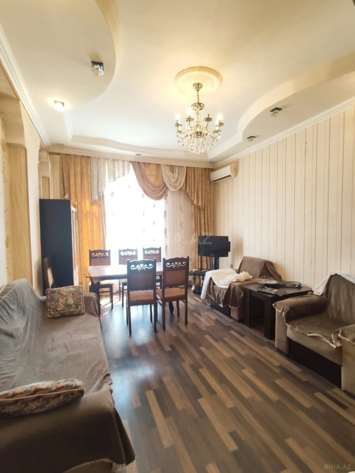 Kirayə verilir 2 otaqlı mənzil 60 m²