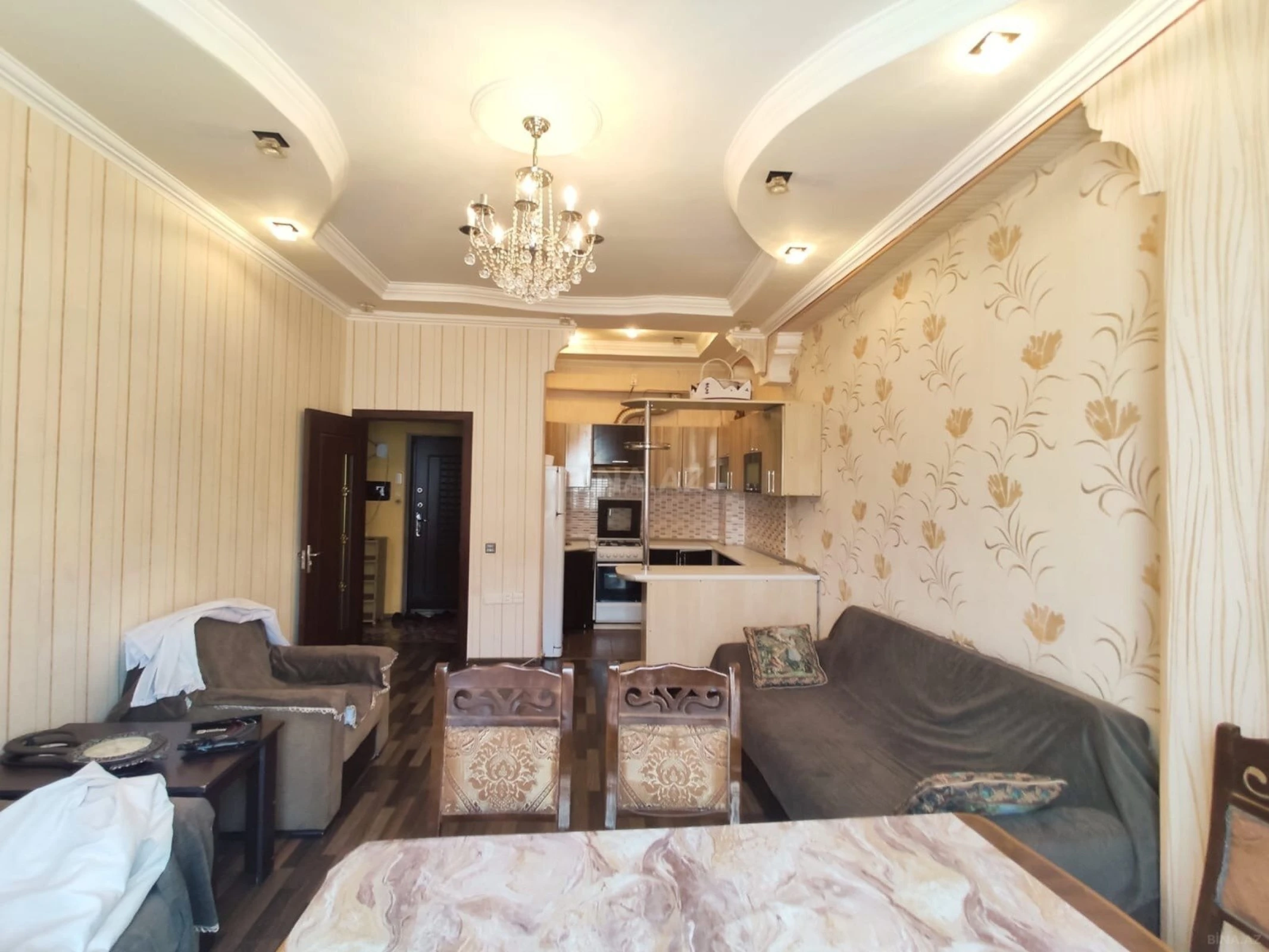 Kirayə verilir 2 otaqlı mənzil 60 m²