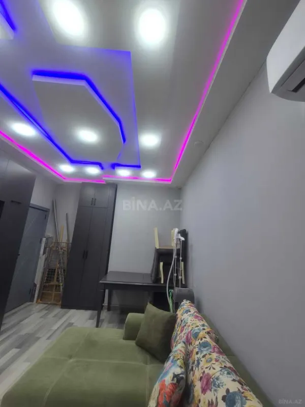 Satılır 2 otaqlı mənzil 68 m²