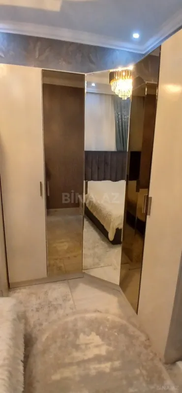 Satılır 2 otaqlı mənzil 56 m²