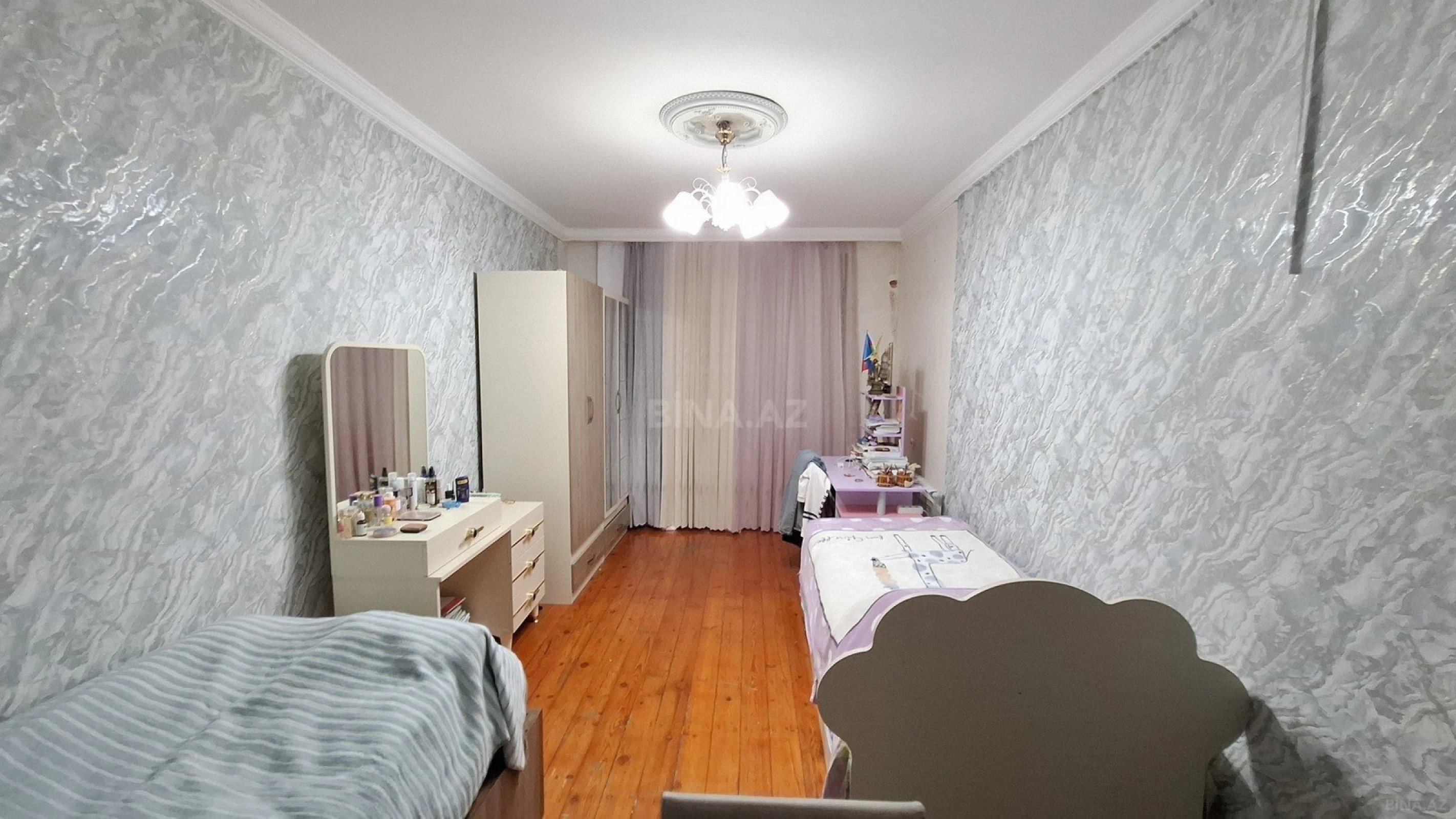 Satılır 3 otaqlı mənzil 90 m²