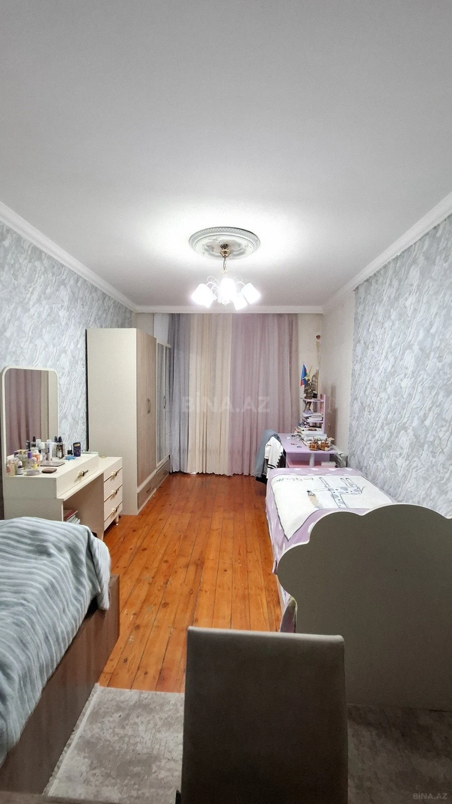 Satılır 3 otaqlı mənzil 90 m²