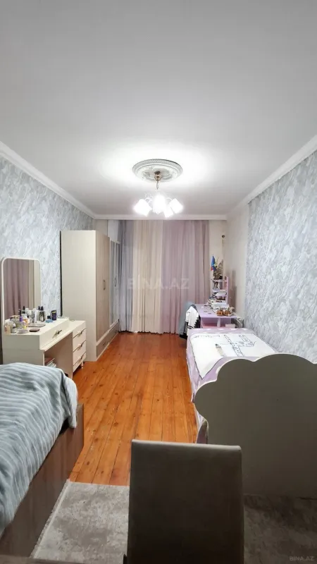 Satılır 3 otaqlı mənzil 90 m²
