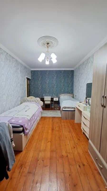 Satılır 3 otaqlı mənzil 90 m²