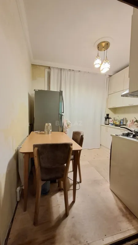 Satılır 3 otaqlı mənzil 90 m²
