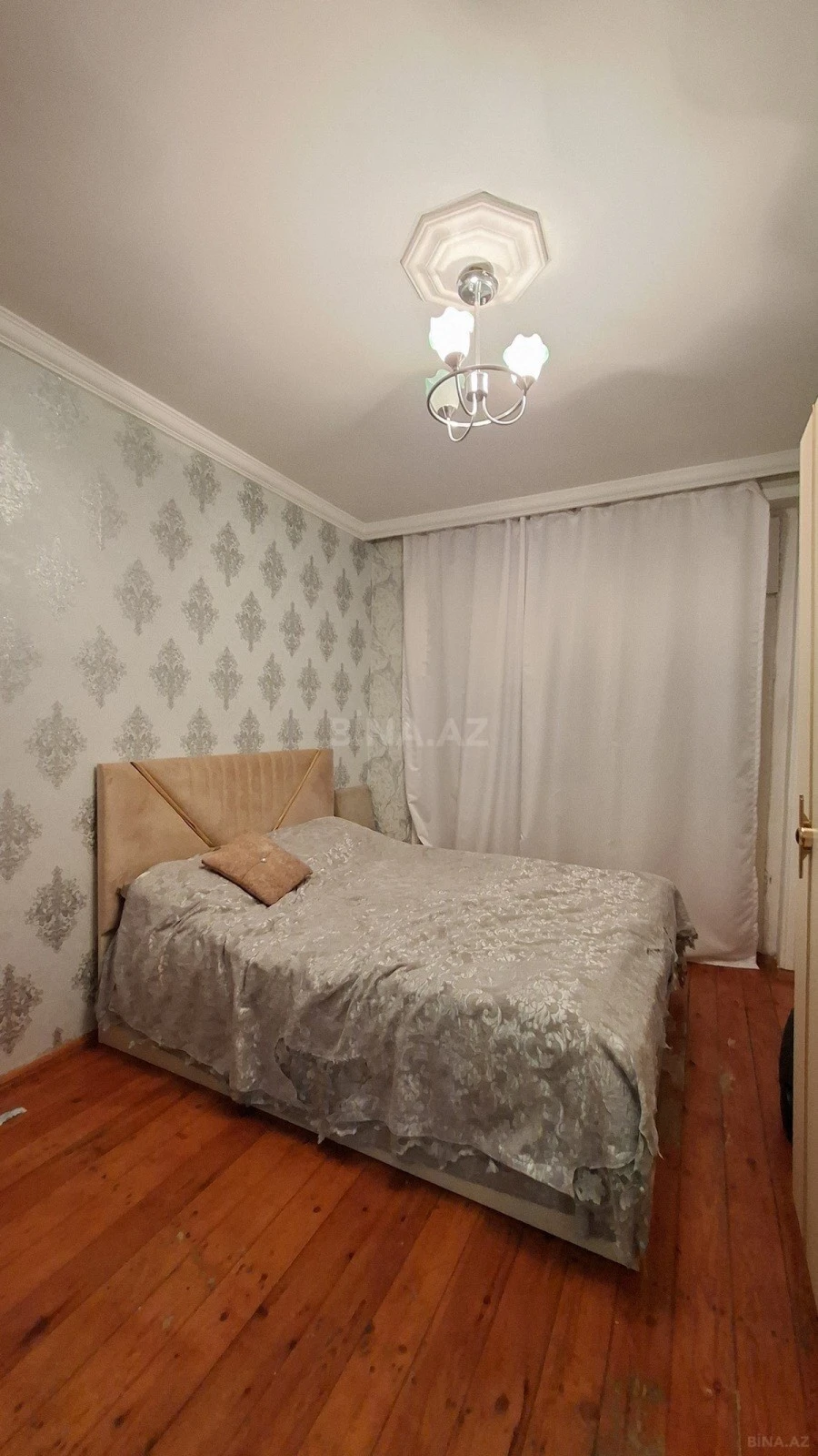 Satılır 3 otaqlı mənzil 90 m²