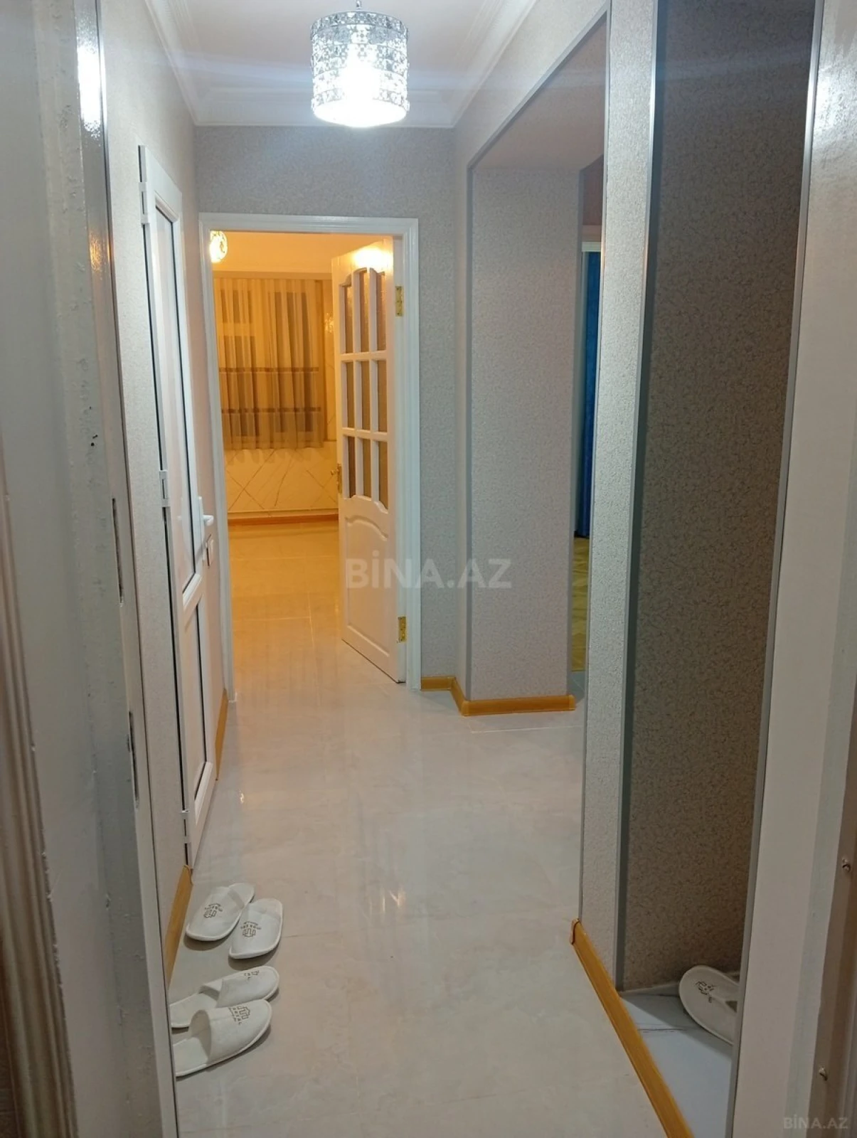 Satılır 2 otaqlı mənzil 65 m²