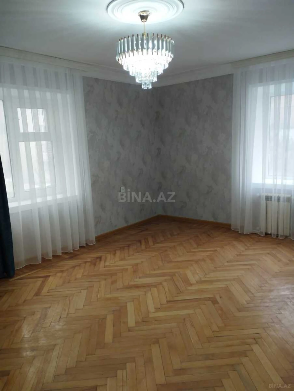 Satılır 2 otaqlı mənzil 65 m²