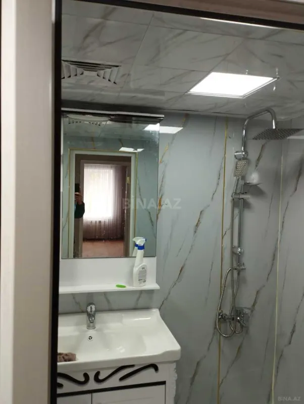 Satılır 2 otaqlı mənzil 65 m²