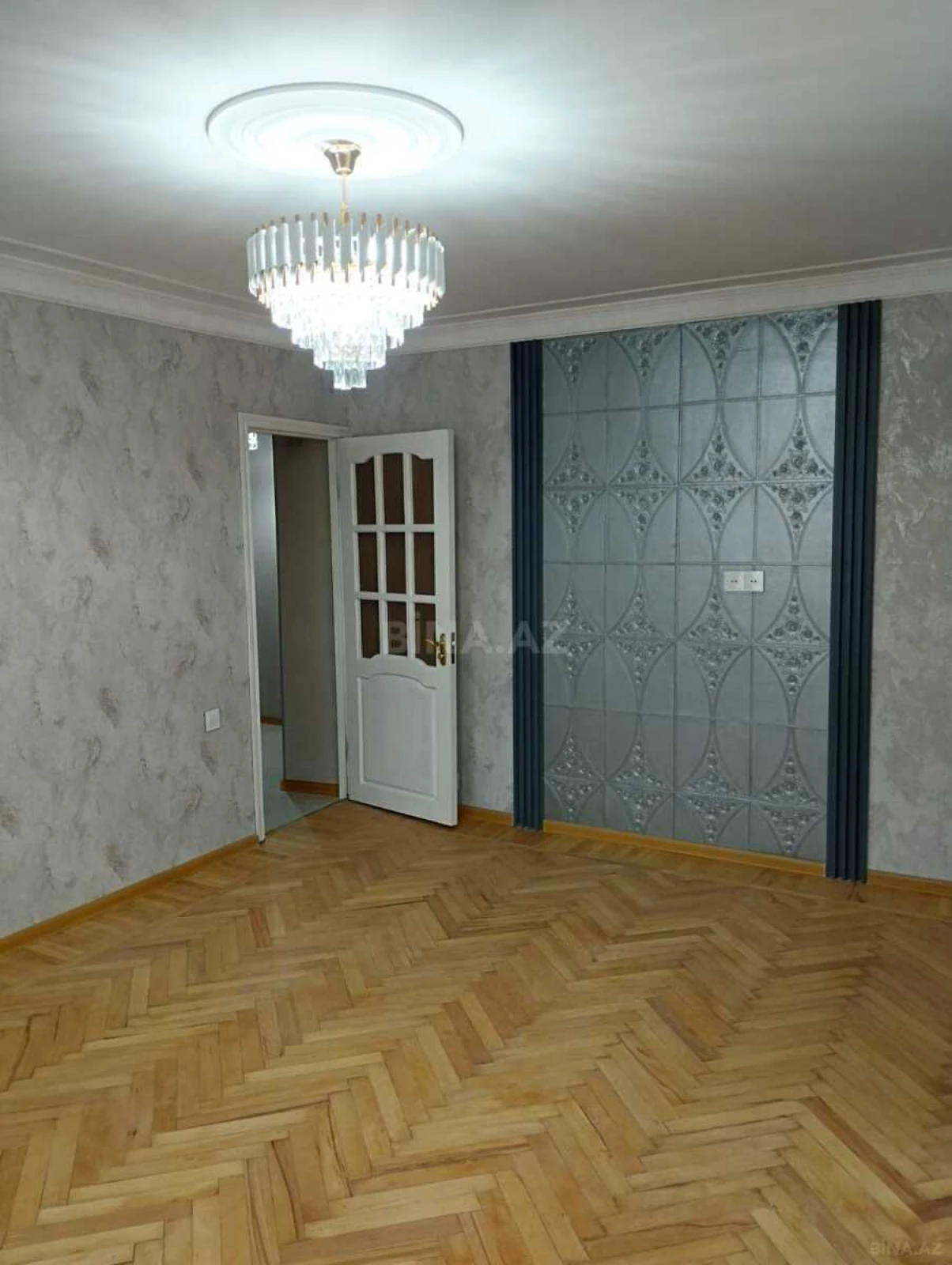 Satılır 2 otaqlı mənzil 65 m²