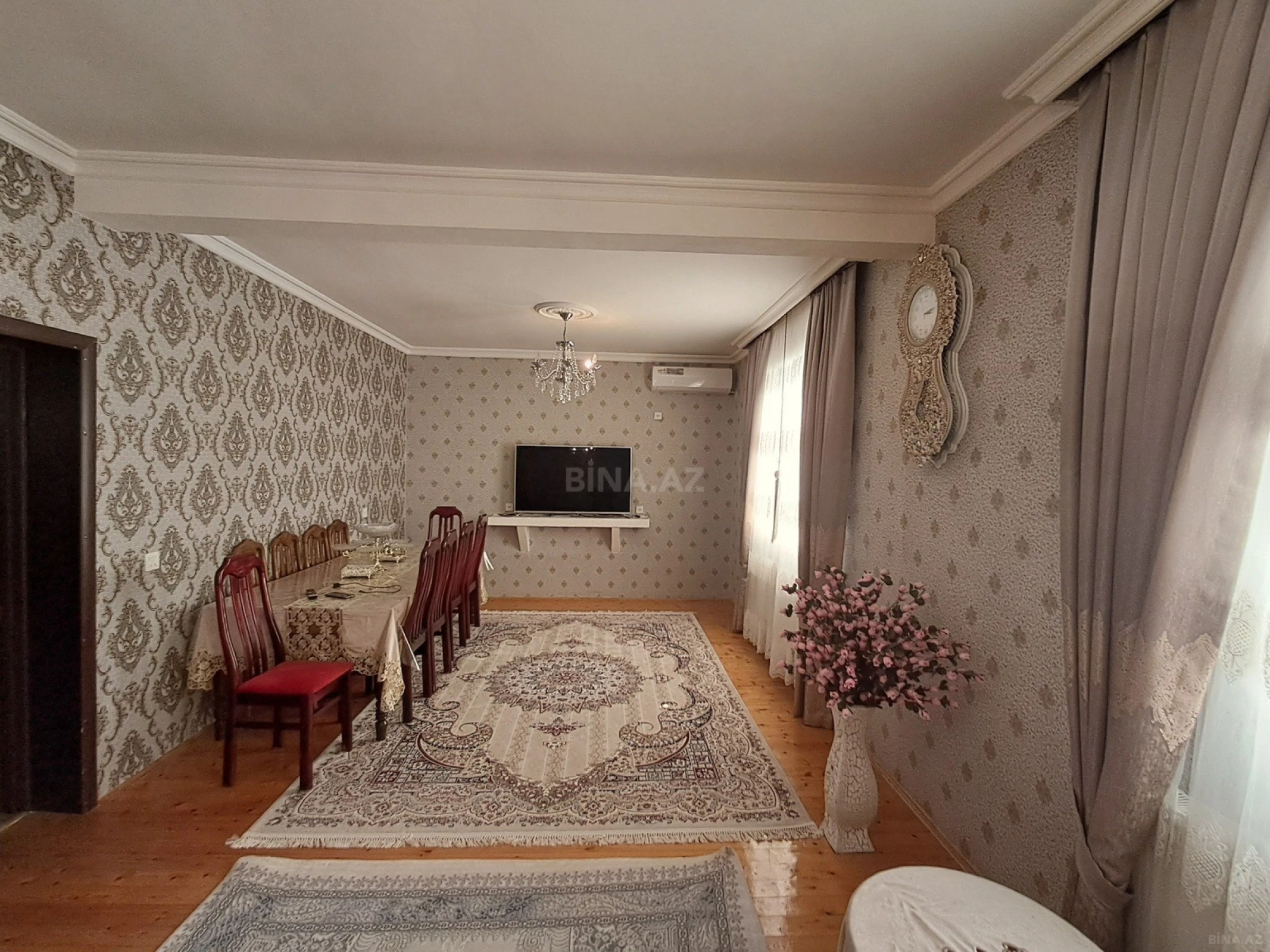 Satılır 5 otaqlı həyət evi 160 m²