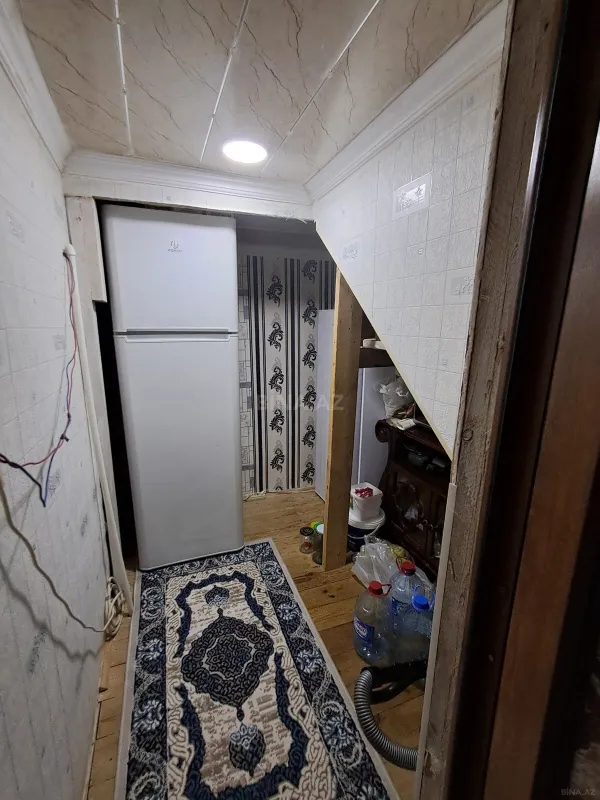 Satılır 5 otaqlı həyət evi 160 m²