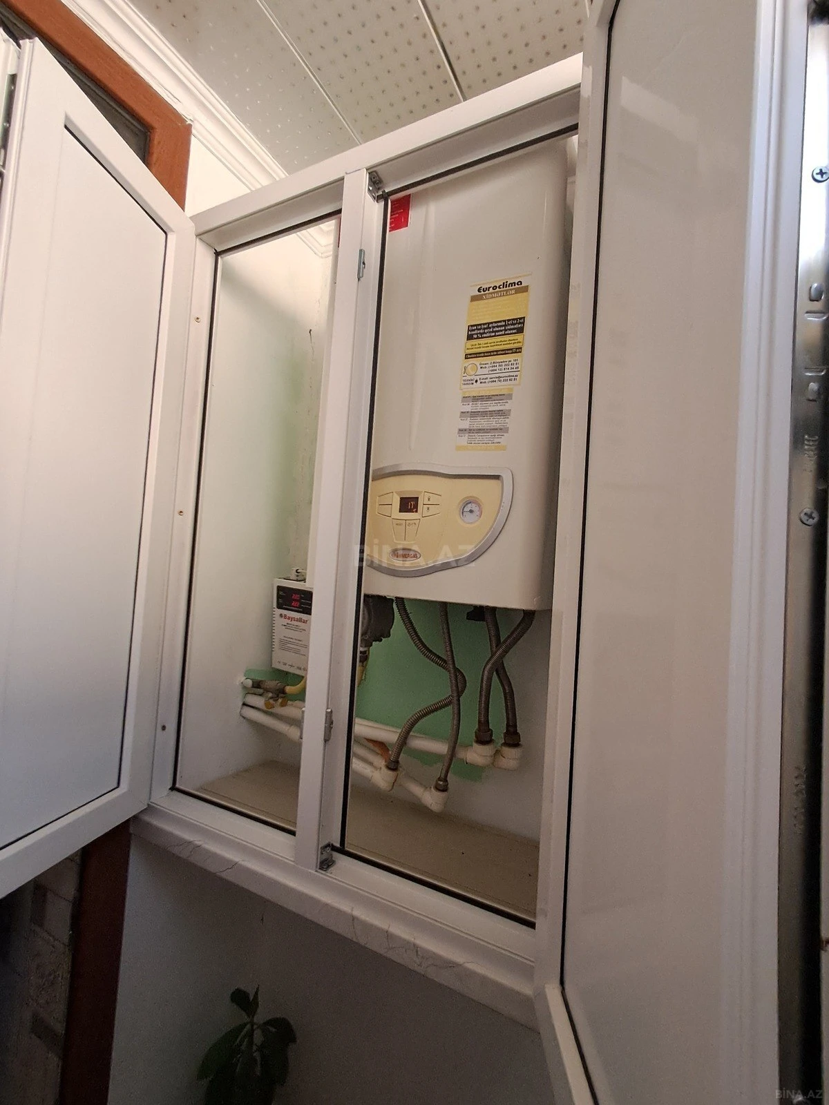 Satılır 5 otaqlı həyət evi 160 m²