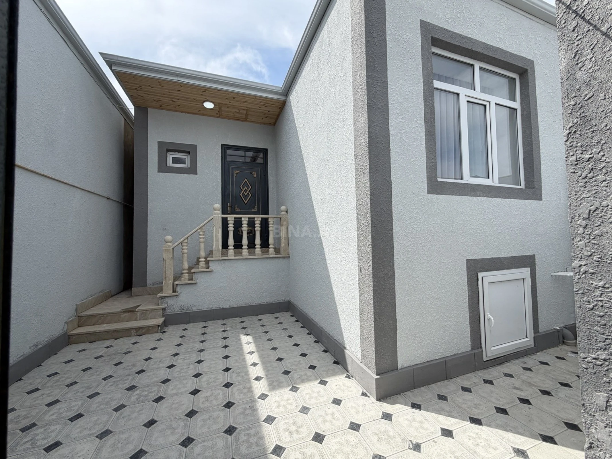 Satılır 2 otaqlı həyət evi 55 m²