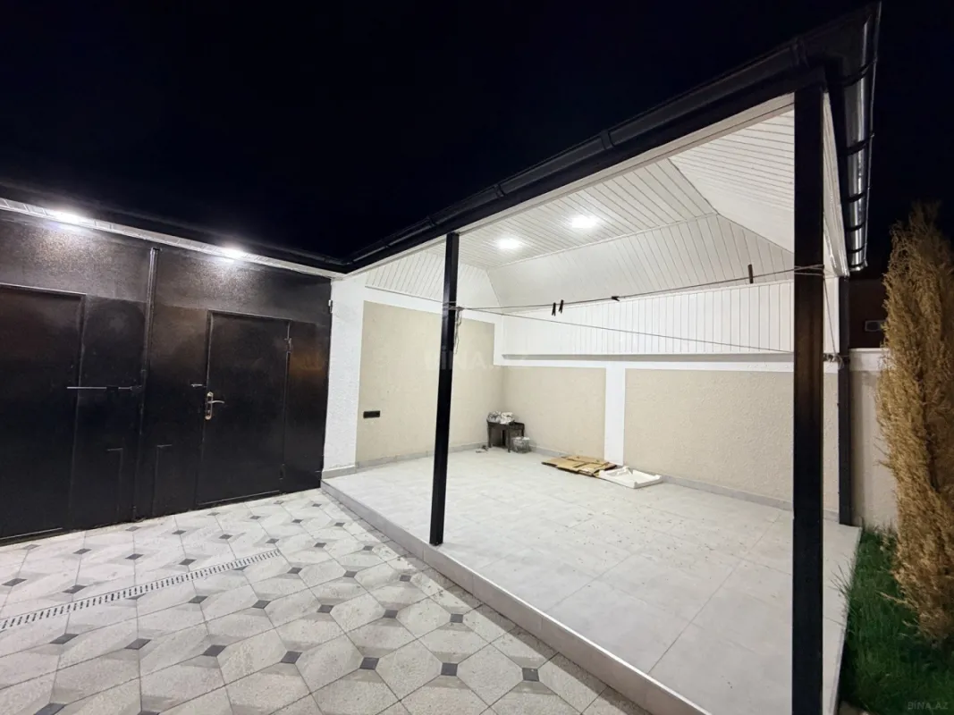 Satılır 6 otaqlı həyət evi 200 m²