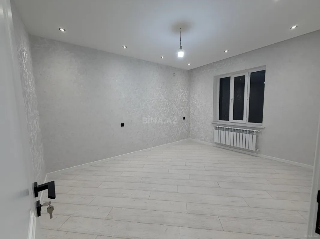Satılır 6 otaqlı həyət evi 200 m²
