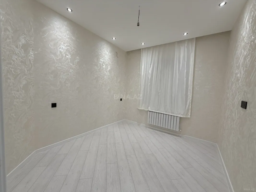 Satılır 6 otaqlı həyət evi 200 m²