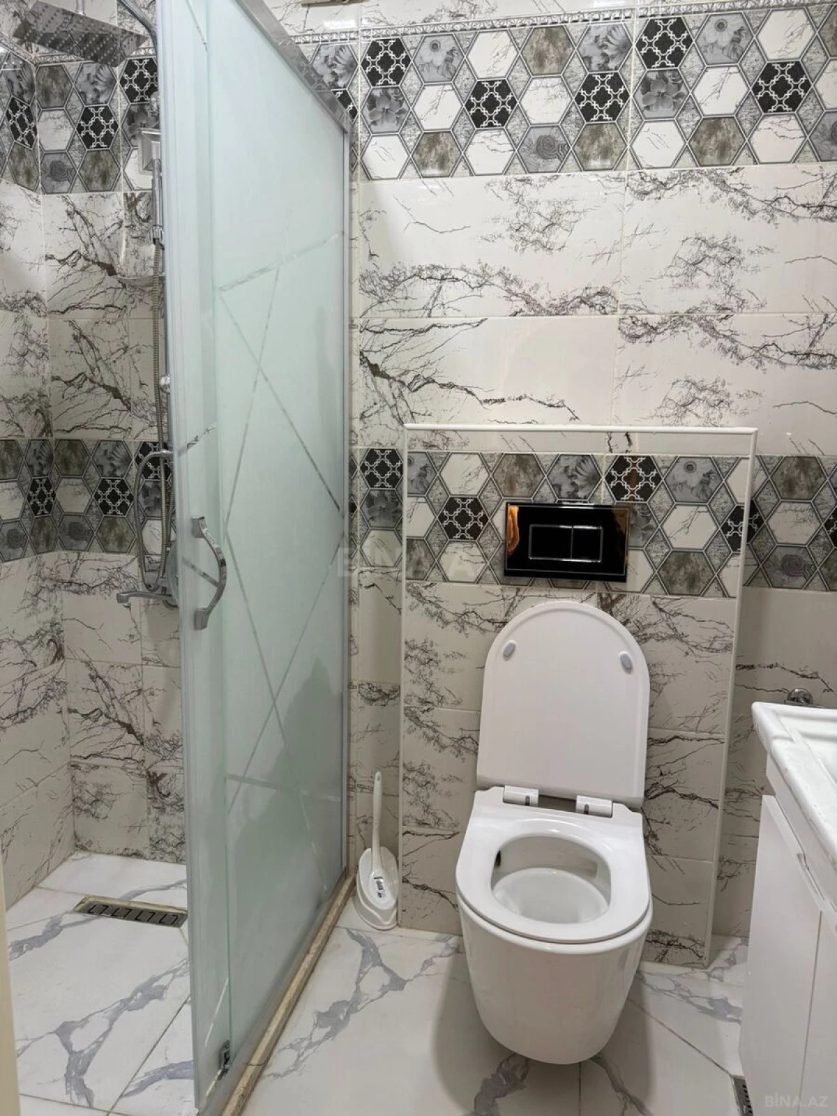 Kirayə verilir 2 otaqlı mənzil 55 m²