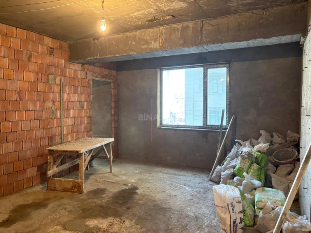 Satılır 3 otaqlı mənzil 106 m²