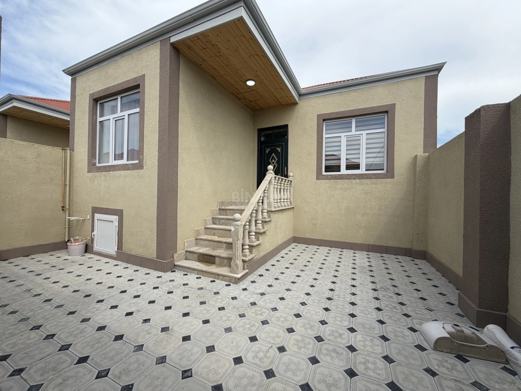 Satılır 3 otaqlı həyət evi 80 m²