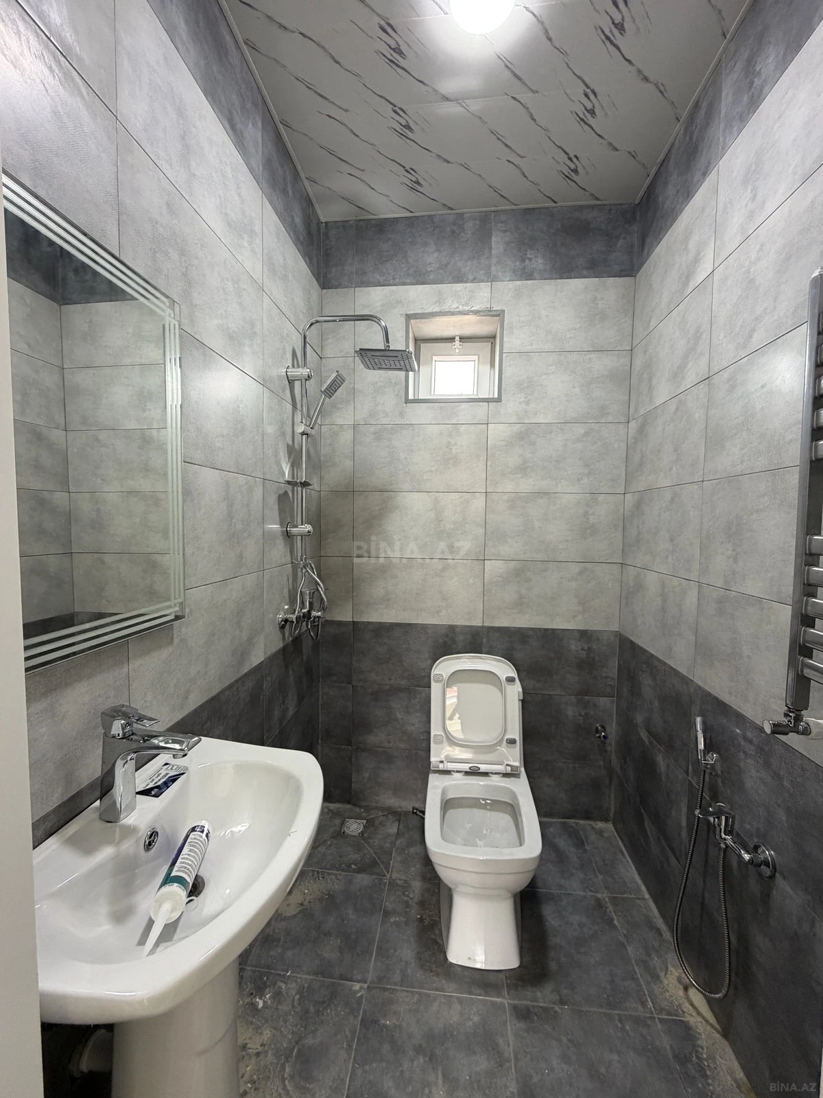 Satılır 3 otaqlı həyət evi 80 m²
