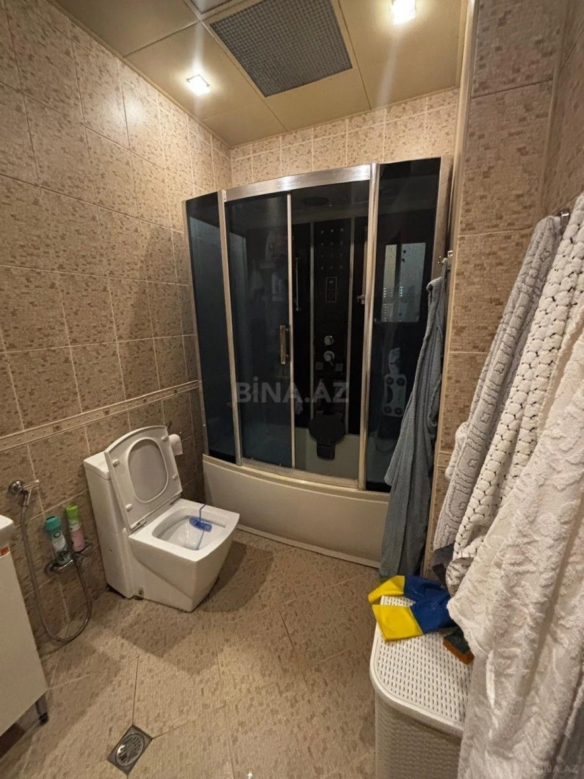 Satılır 3 otaqlı mənzil 140 m²