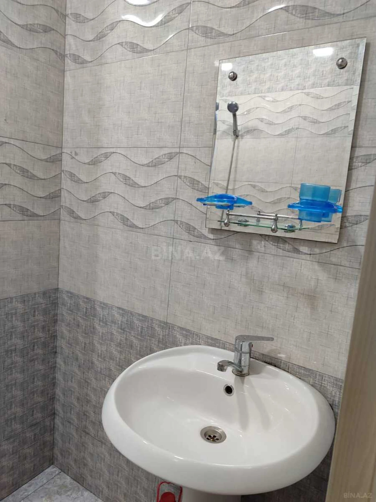 Kirayə verilir 2 otaqlı mənzil 50 m²