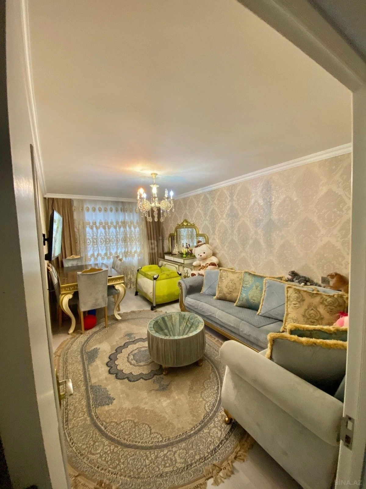 Satılır 5 otaqlı mənzil 80.2 m²