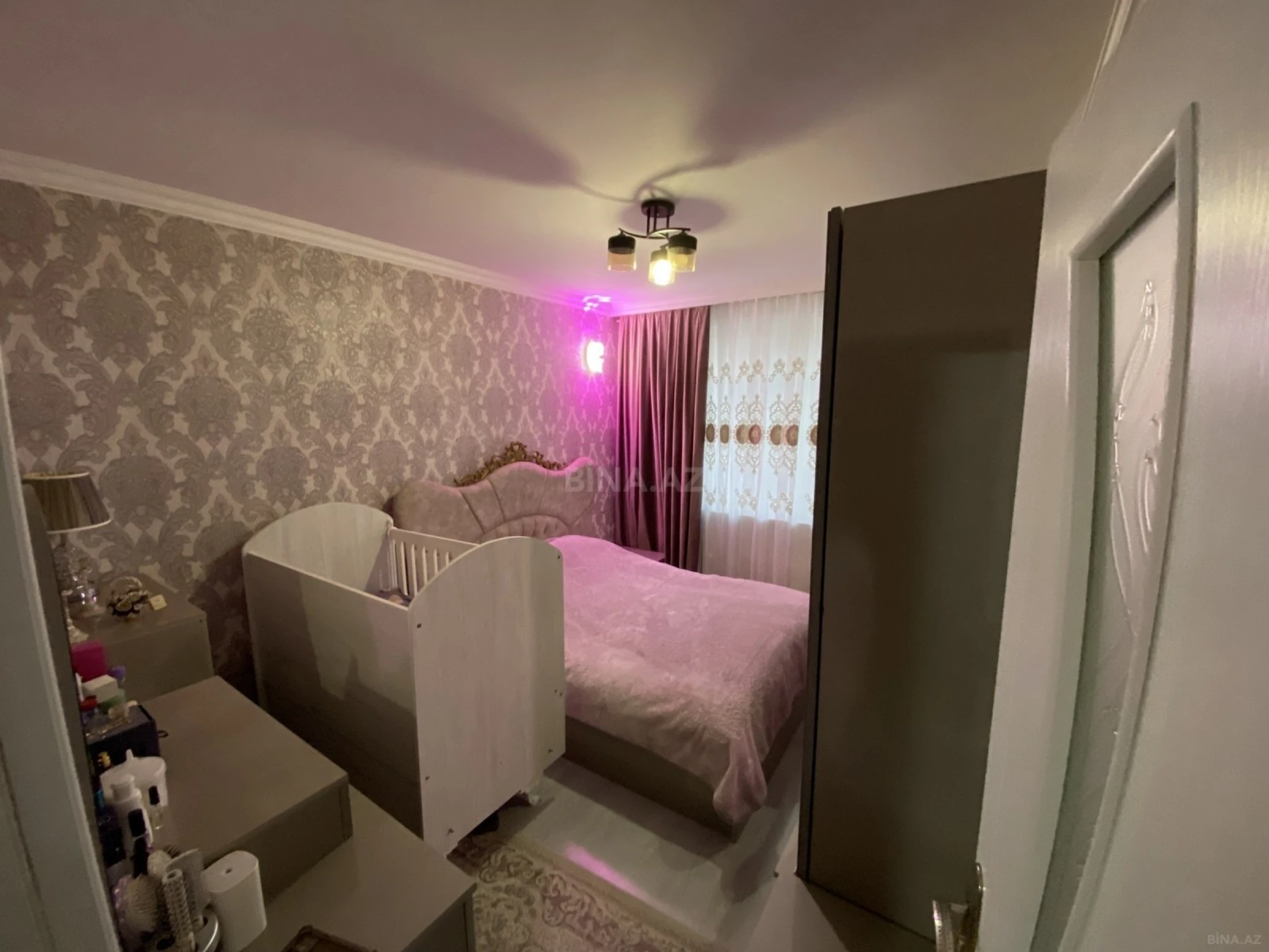 Satılır 5 otaqlı mənzil 80.2 m²