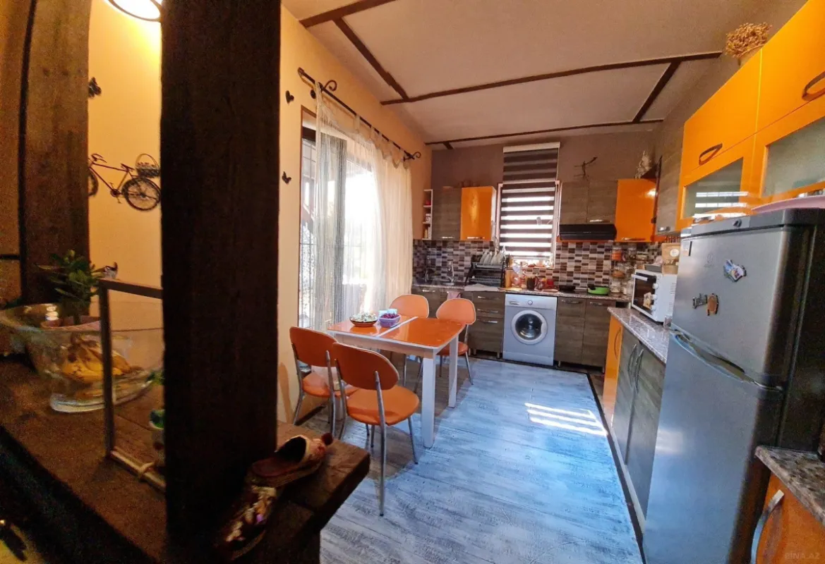 Kirayə verilir 5 otaqlı həyət evi 210 m²