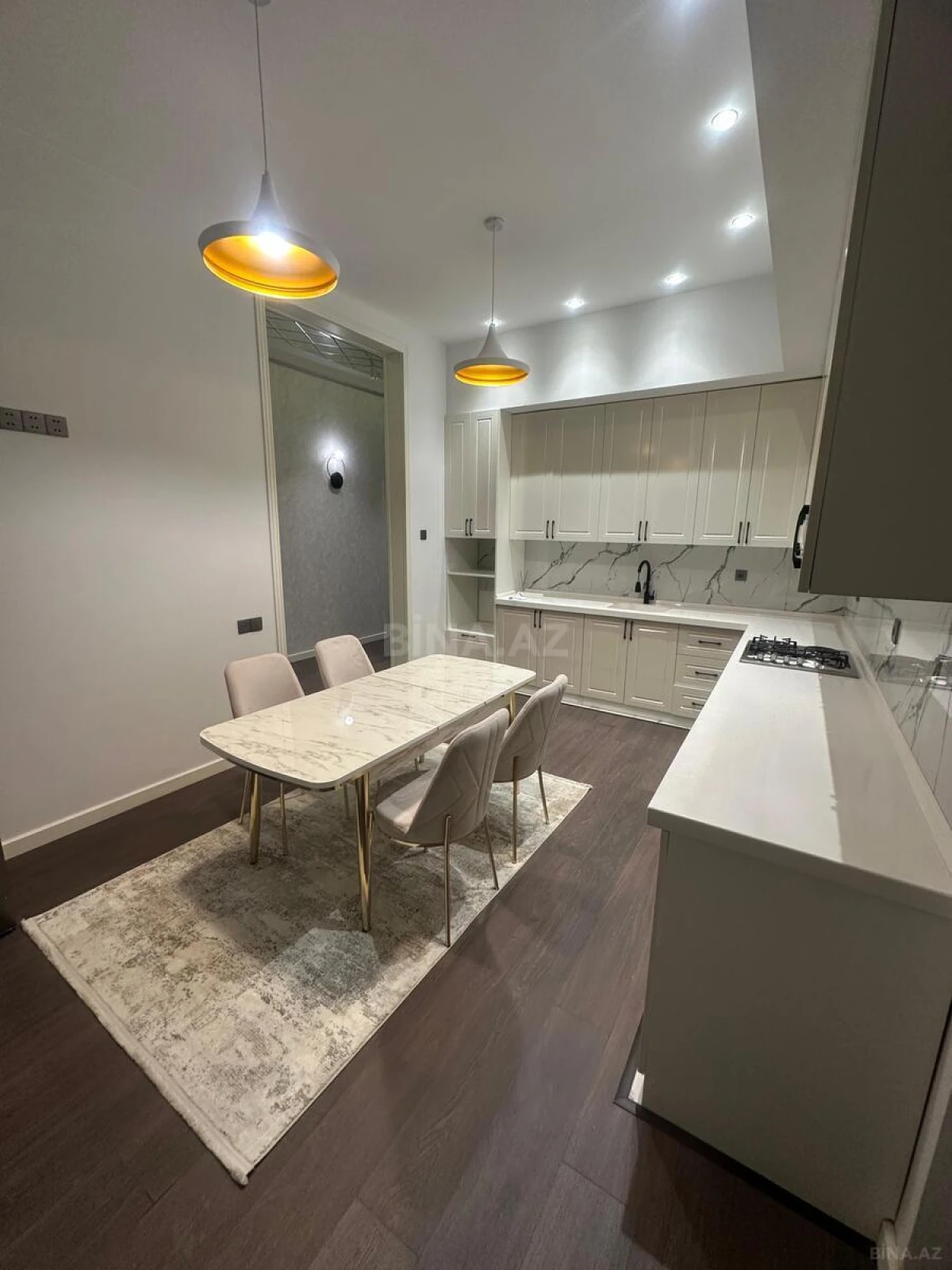 Kirayə verilir 5 otaqlı həyət evi 200 m²