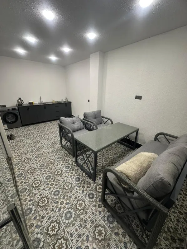 Kirayə verilir 5 otaqlı həyət evi 200 m²
