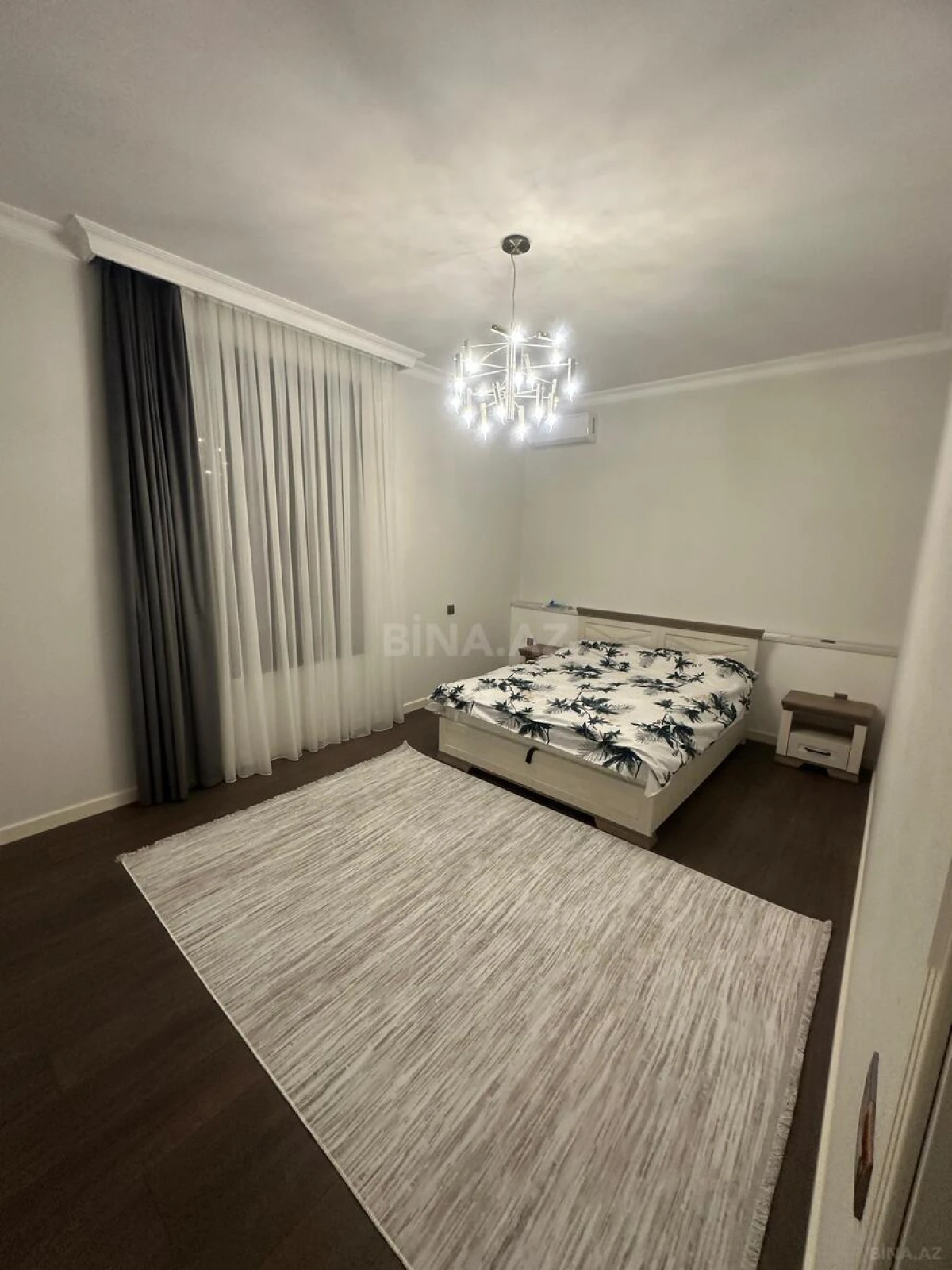 Kirayə verilir 5 otaqlı həyət evi 200 m²