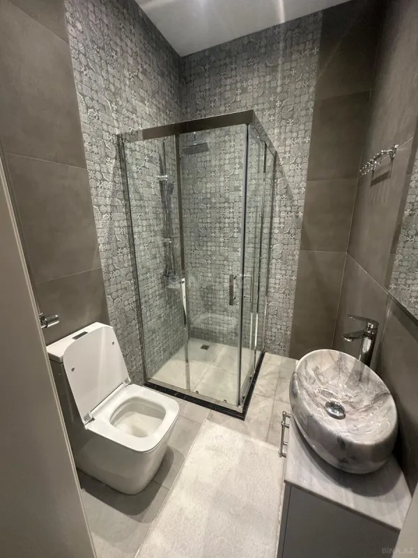 Kirayə verilir 5 otaqlı həyət evi 200 m²